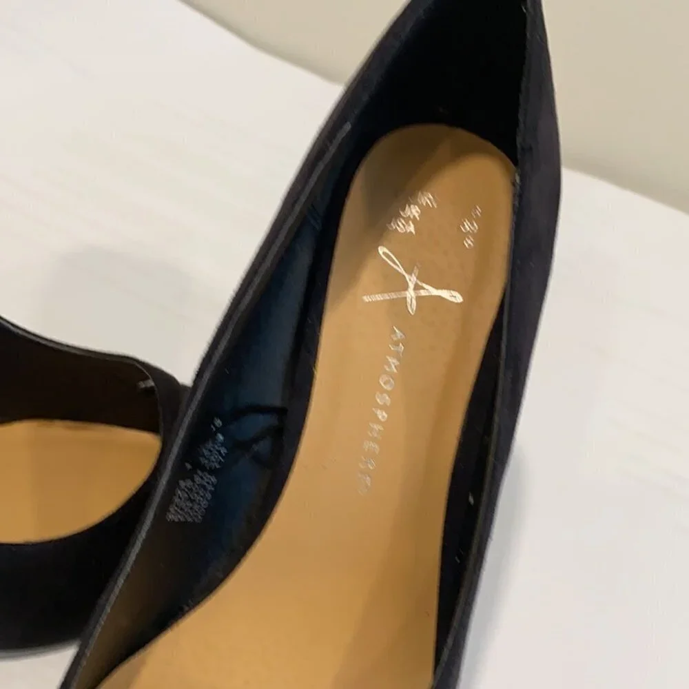 Atmosphere Velvet heels